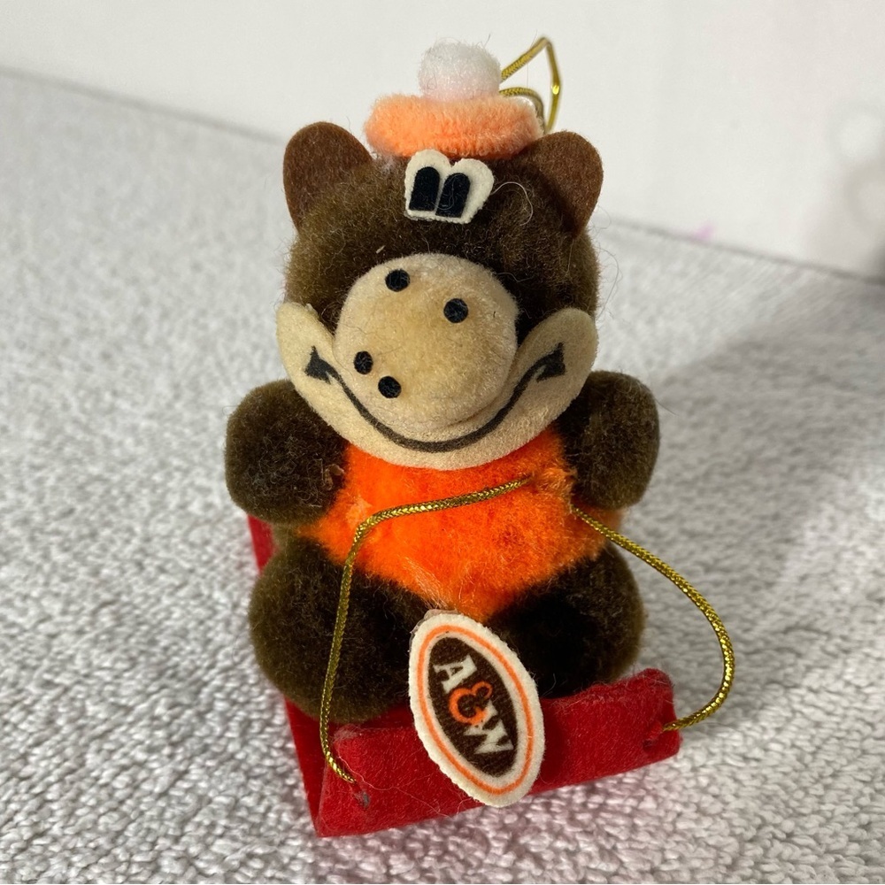 5/$35 Vintage A&W Root Beer "Rooty" the Great Root Bear Plush Christmas Ornament